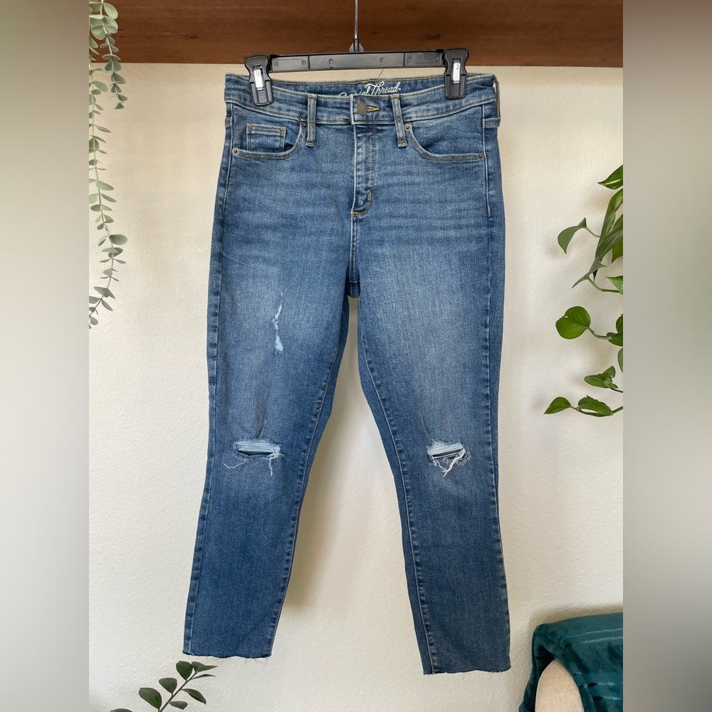 Universal Thread | High Rise Skinny Crop - Picture 2 of 3